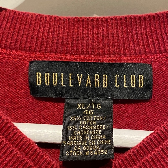 Women’s V Neck Sweater - Picture 2 of 2